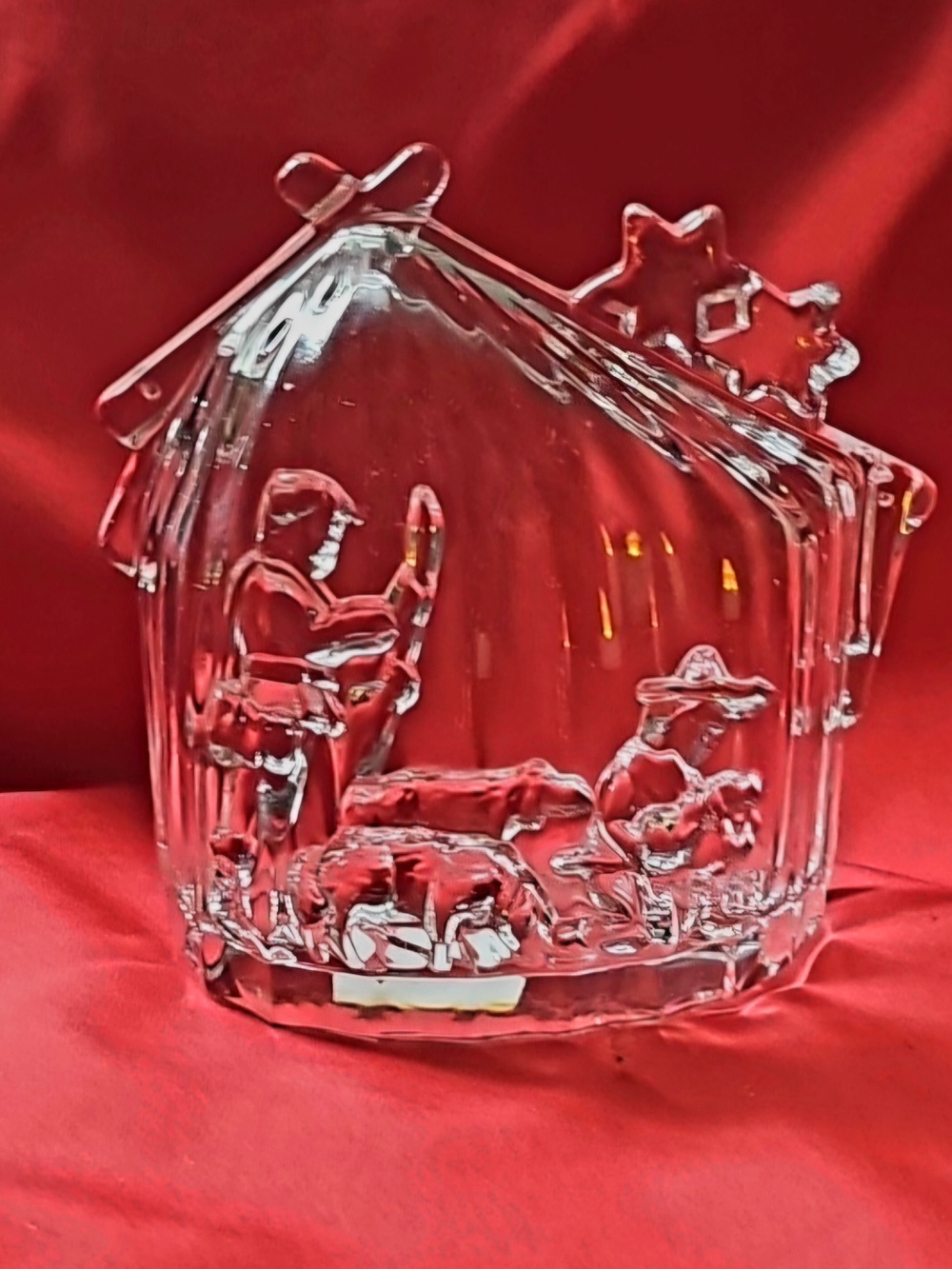 Evita Clear Glass Holy Family Nativity Figurine - Transparent Candle Holder